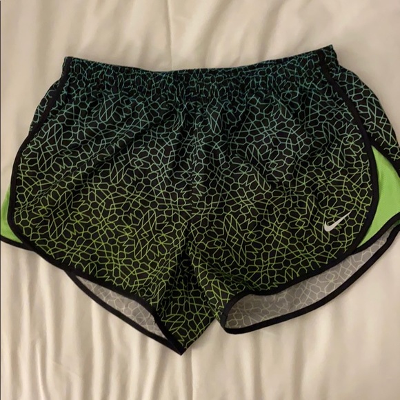 Great condition Nike Running Shorts - Picture 1 of 4